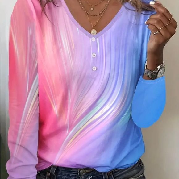 Woman's Multi Color Top - Picture 4 of 7